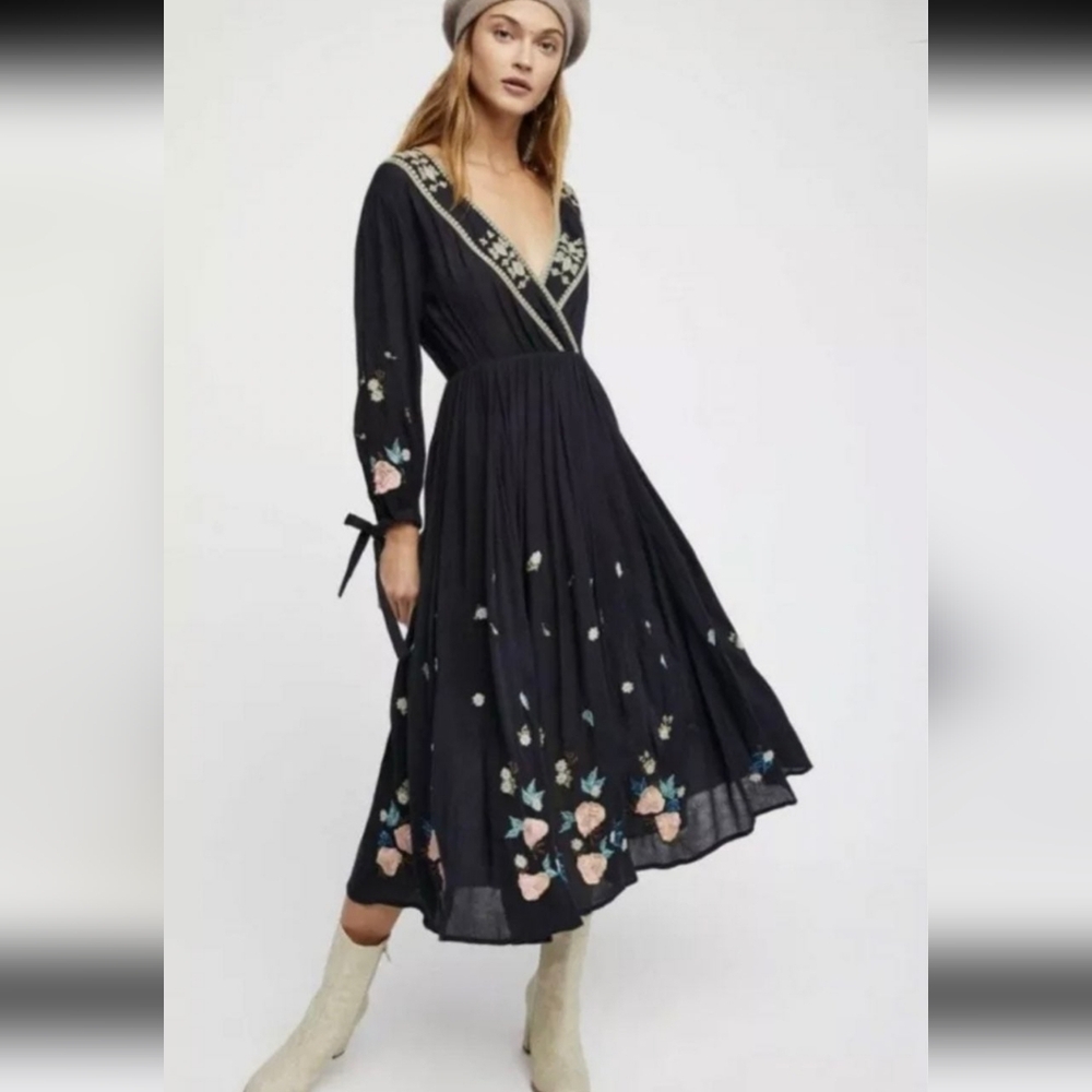Free People Enchanted Forest Midi Dress (Black, XS)
